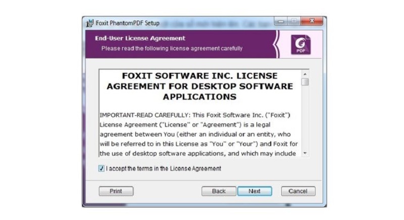 chọn I Accept the terms in the License Agreement và nhấn Next