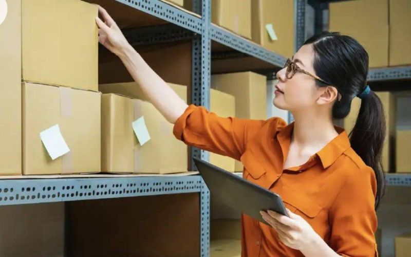 Phí kiểm đếm hàng hóa