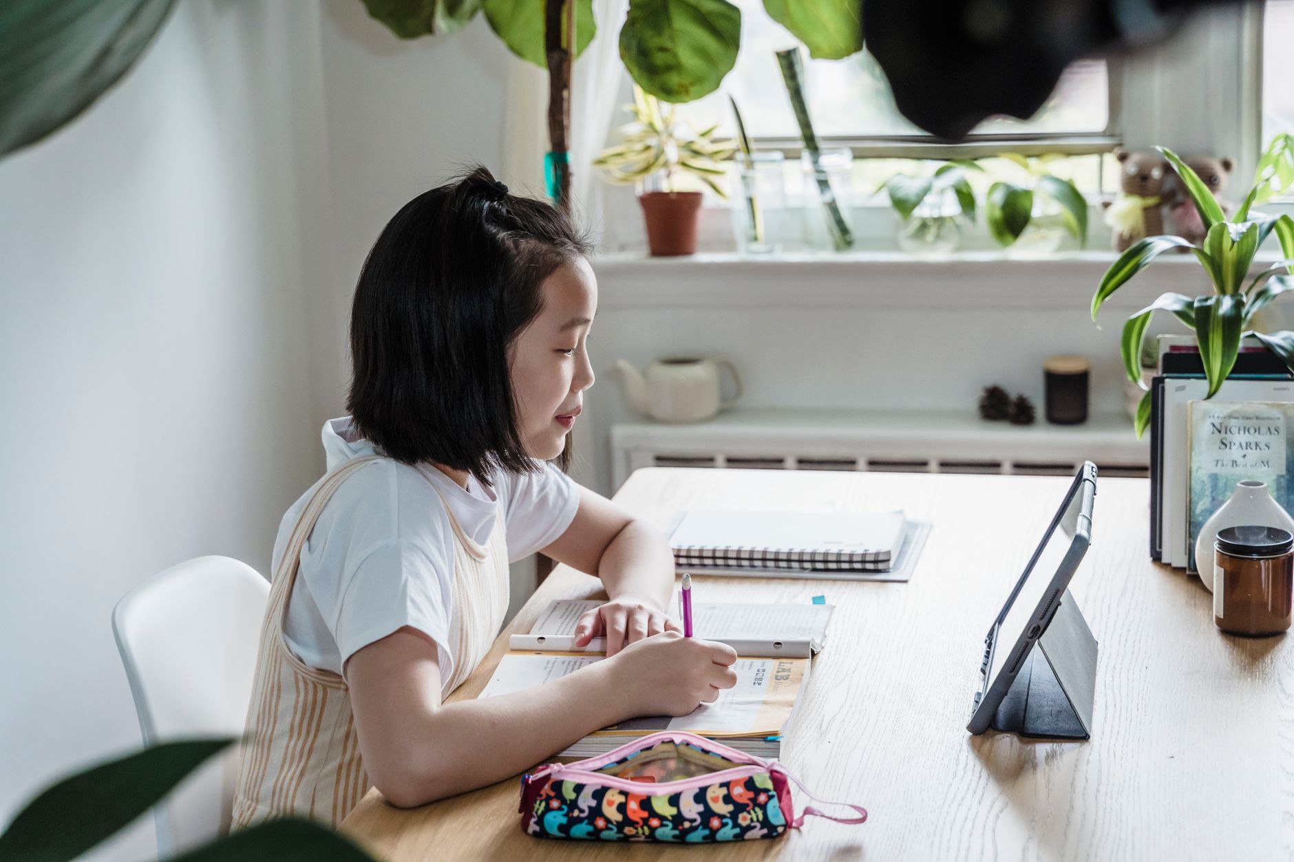 Trung Tâm Giáo Dục Ngoài Công Lập Nhỏ Thường Ngại Bắt Đầu Chuyển Đổi Số